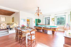 Authentic Tuscan Villa Private Pool, Gym&Billiards