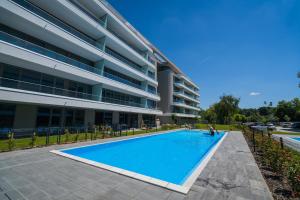 MyFlat Wave Garden Apartment