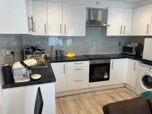 nice room close to central with garden