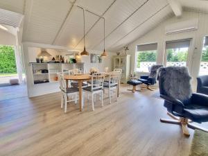 Gemuetliches-Ferienhaus-in-Skovmose-Strand-auf-Alsen