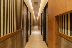 RedDoorz Plus near Nagoya Hill Batam 6