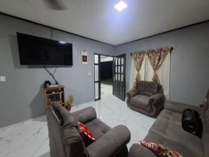 Casa Danis Vacation Ojochal