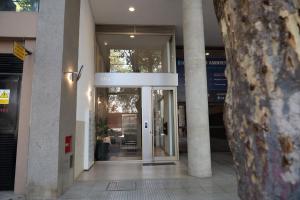 Your retreat at Movistar Arena. Optional parking