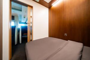 Sleepover Terminal 3, Concourse A - formerly sleep n fly