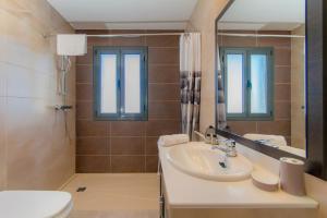 WELCS APARTAMENTO 317 EMP con parking privado y balcon