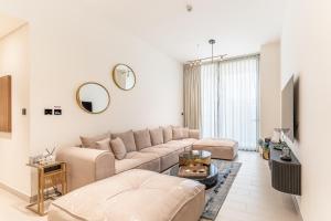 HAVN - Spacious 2 Bed in Amber Binghatti , JVC