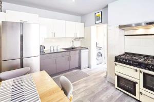 May House 3 Bedroomed House Whitby