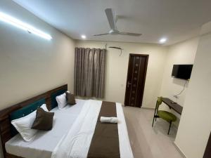 Cozy Inn Hotel