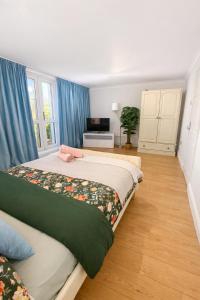 Spacious Double Room in Shared Flat