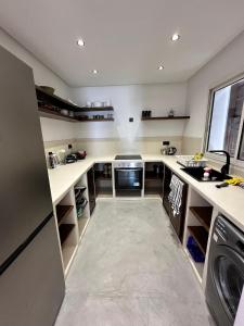 Luxury & Serenity - Lacassia Pool View