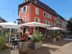 Charming guest suite in triborder area