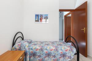 GuestHost - Cozy Flat with Terrace by the Sea img16