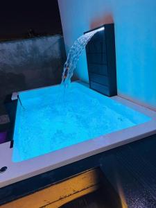 Your perfect getaway Premium home with jacuzzi