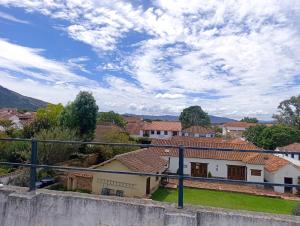 CASA ENCANTO VDL Luguianga