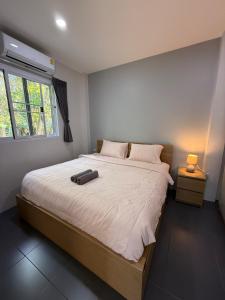 The Willow House 1BR and kitchen near Hinkong beach