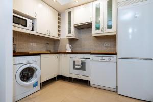 Varios apartamentos Romana Playa Elviria