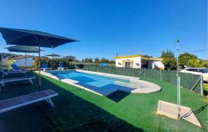 Amazing Home In San José Del Valle With Private Swimming Pool, Can Be Inside Or Outside