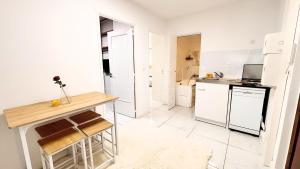 Proche Centre ville, 1 chambre, balcon - Palmazur Vacances