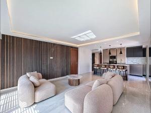 New Modern rooftop 2 ch 4 peoples Clim Wifi