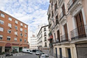 Mostenses GRAN VIA - Work or Study