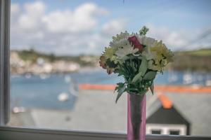 2 Bed in Polruan oc-cgart2