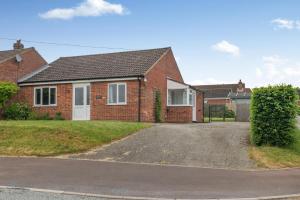 2 Bed in Reedham oc-2378