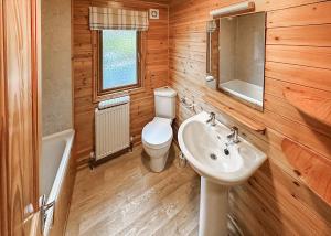 Pant Wilkin Lodges And Equestrian Centre