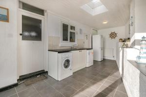 4 Bed in Polruan oc-csclif