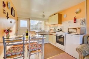 2 Bed in Mundesley oc-673