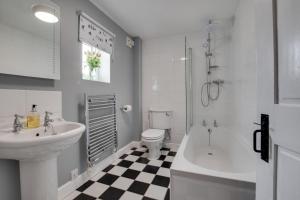 2 Bed in Whitby oc-w451