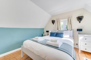 2 Bed in Sweffling oc-whcs