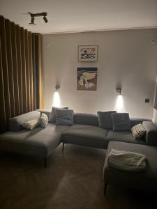 Belle Époque penthouse apt