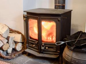 2 Bed in Llwyngwril 80399