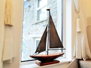 1 Bed in Trewalder 65682