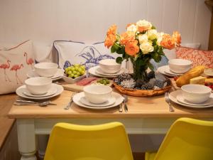 3 Bed in Dartmouth 74972