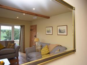 2 Bed in West Linton 76383