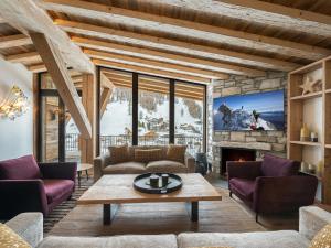 Penthouse chaleureux sous les toits, 4 chambres, pied des pistes - FR-1-844-1