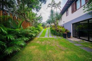 Mansão em Geribá com piscina, sauna e jacuzzi!