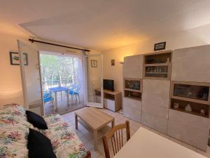 SA010-B105 Studio cabine 4 personnes SAINT AYGULF