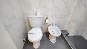 US Embassy & La Rural Nearby! Cozy Apt for 3