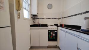 US Embassy & La Rural Nearby! Cozy Apt for 3