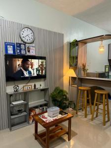 Kanato Bay Homestay-near Dahican beach