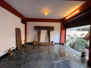 Padmasambhava Āvāsa