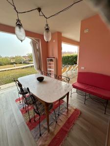 The Artist - Apartments with Private Garden in Residence with Pool