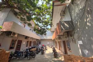 Hotel O Lulu Homestay