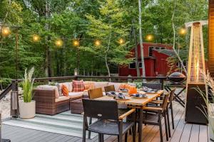 Frog Hollow - A-Frame Retreat by Stay with Branch