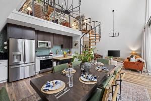 Frog Hollow - A-Frame Retreat by Stay with Branch