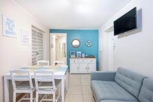 2 bedroom apartment in the center of Nice old town