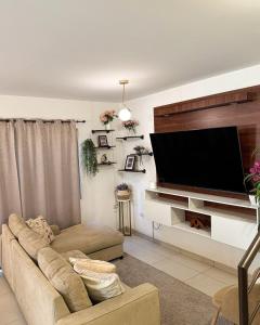 Casa familiar completa a 20 minutos de Surf City