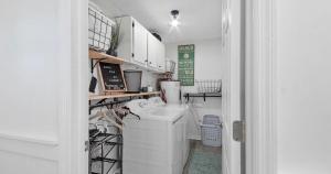 6BR Lakefront Home w Game Room | Near the Beach